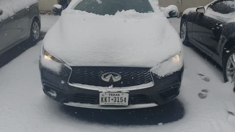 Hell snow in Texas