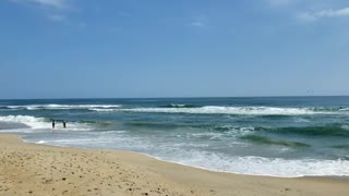Relaxing Waves - Ocean City, Maryland