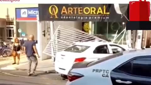 Motorista tem mal súbito e atropela pedreste- Rio de Janeiro