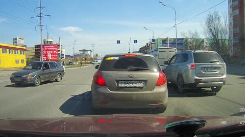 Road Rage Fail When Cop Arrives