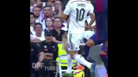 VIDEO: Neymar owns James Rodriguez