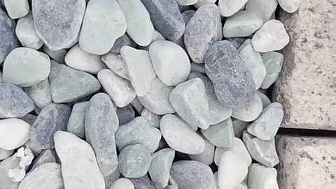 what you should know about Wholesales Natural Rolled Nature 8-15mm Polished White Green River Pebble