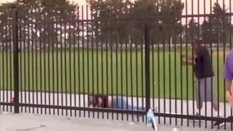 Funny hopping a fence on a skateboard (Cute Video)