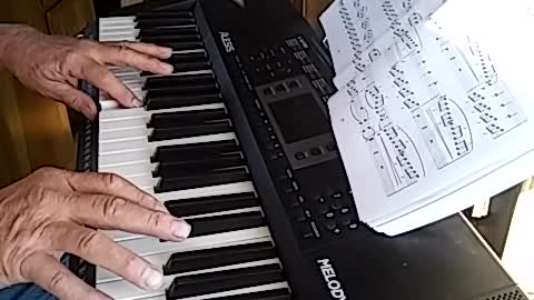 Sonate in G Major fingered by Douglas Bickford