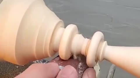 Woodturning - A Globet With Captive Rings