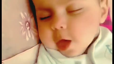 Cute baby sleeping 👶