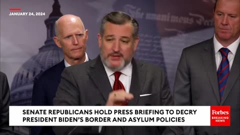 Ted Cruz Praises Texas Governor Greg Abbott For Combating White House On Border Policy