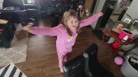 My kid dances for the Canadian truckers