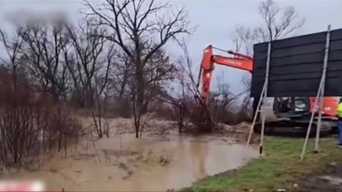 🚨URGENT: Hunedoara, Romania, is devastated by flooding! 🌊