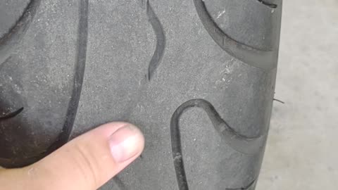Motorcycle tire wear