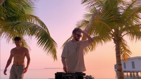 Summer Mix - DJ Snake, Avicii, Justin Bieber, Rihanna, Kygo, David Guetta, Calvin Harris, Jonas Blue