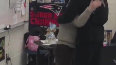 #teacher freaks out in celebration when student surprises her with ...