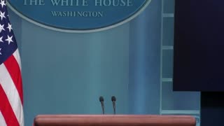 White House Press Sec RUNS AWAY From Reporters After Being Asked Difficult Question