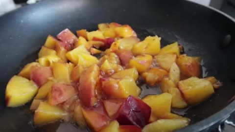 10-Minute Easy Healthy Breakfast Peach Crumble Recipe | A Delicious Recipe