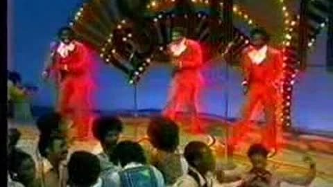 The O'Jays - I Love Music - Groovin Performance Soul Train Music Video 1976 (76009)