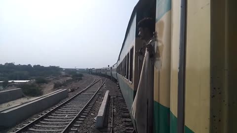 Shalimar Express 28DN Departure From Khanewal I Train Videos I Railway Tracks I Khanewal Junction