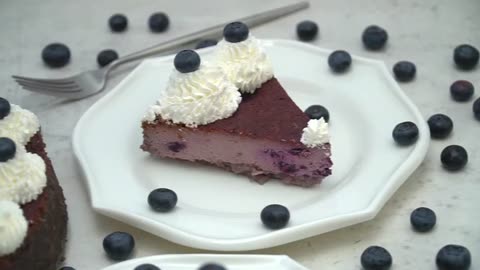 How to Make Keto Blueberry Cheesecake