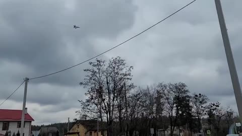 Couple of Russian jets having a play around for the cameras