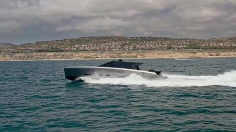 Luxury Yacht AIFOS