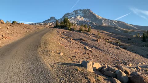 Oregon – Mount Hood – Approach to Pacific Crest Trail