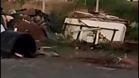 Vídeo circula mostrando explosão de carro-forte na Rodovia Anhanguera