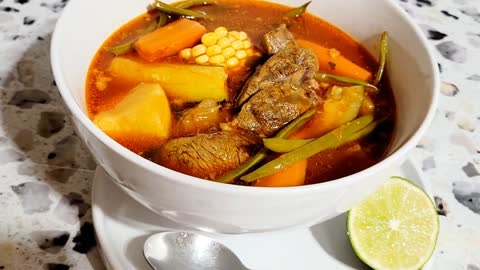 como hacer mole de olla caldo de res