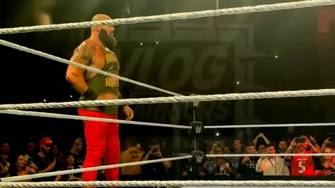 BRAUN STROWMAN DESTROYS OMOS WWE LIVE EVENT