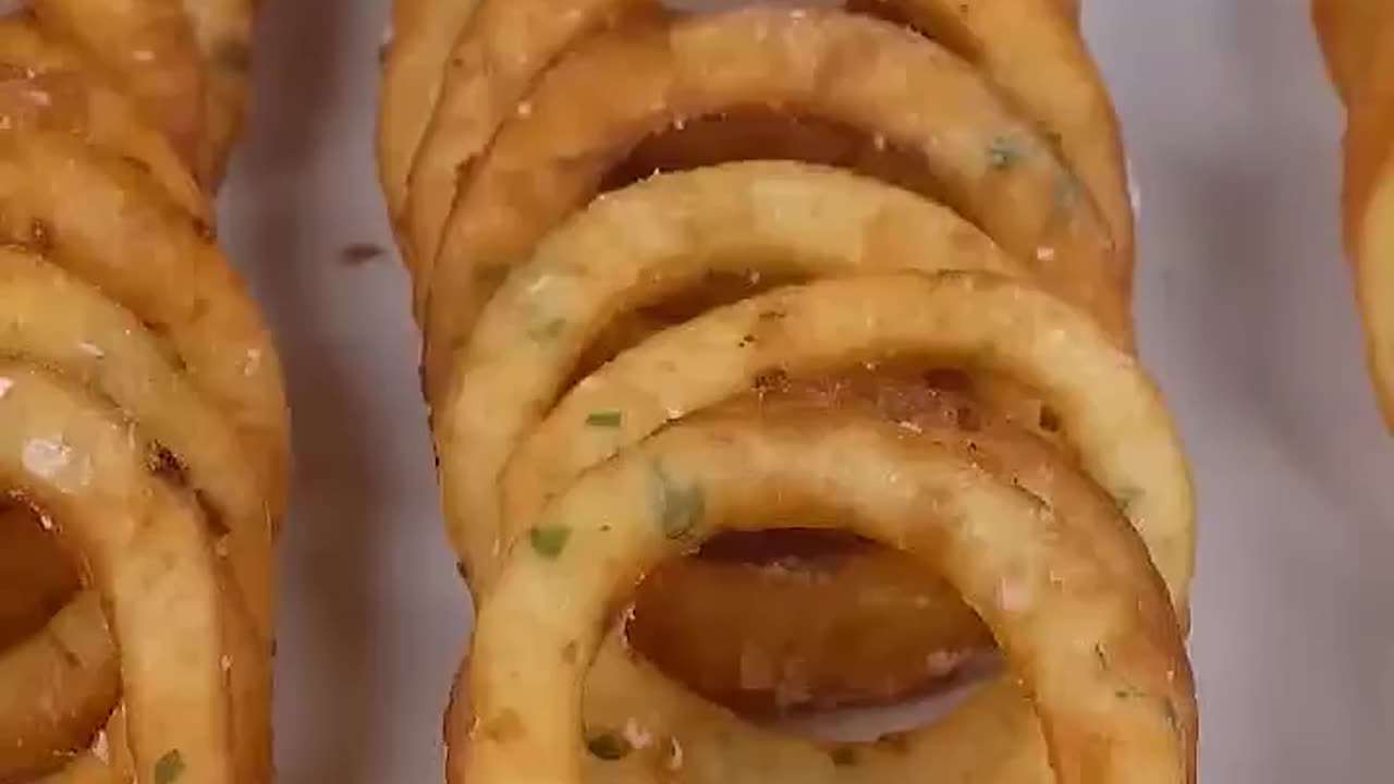 "Crispy, Golden Goodness: A Guide to Perfect Potato Rings"