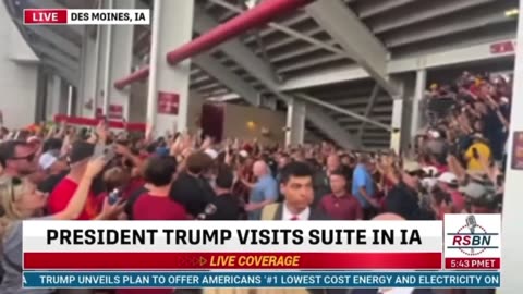 THOUSANDS Wait as President Trump Departs Iowa v. Iowa State Football Game