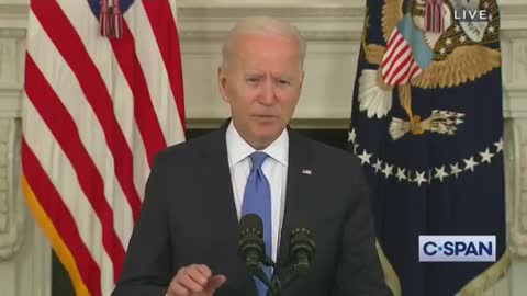 Biden Battles Teleprompter During Disaster Speech, Loses Badly !