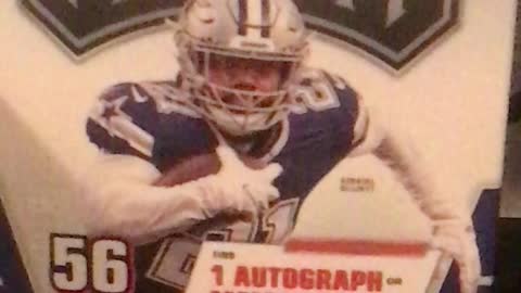 Unboxing Panini 2020 Playoff Trading Cards got an autograph!!