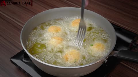 Bolinho de Mandioca com Frango - Receita