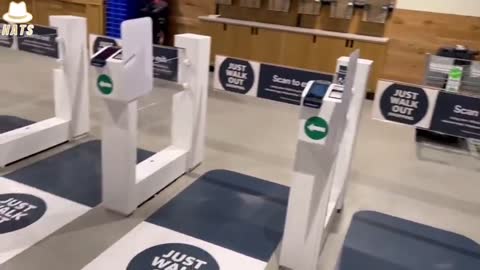 Comming to Canada by April 2023 - Whole Foods prepping for the Great Reset with people barred from entry without QR codes.