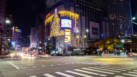 Una calle de seoul que hermosa 🥰🥰