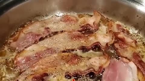 Bacon sizzle