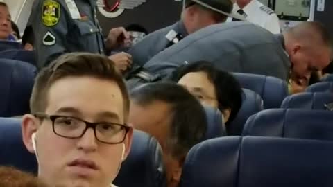 Woman Gets Forcefully Removed From Plane After Complaining About Service Animal