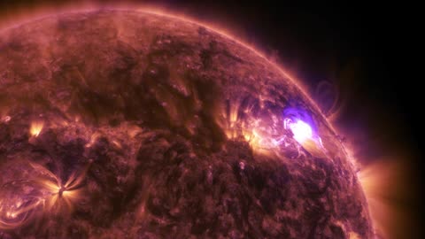 Eclipsed Nightmares: Haunting Ballet of the Sun Flares" 🌑🎇