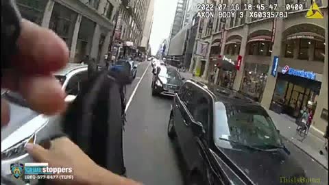 NYPD cop on horseback chase down alleged thief