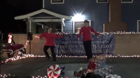 Jingle Bells at Eagle Rock, Glendale, Ca