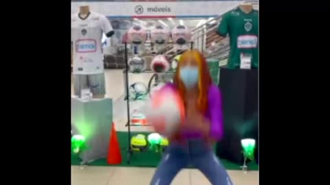 brazil redhead mars in the commercial