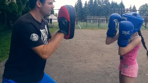 Boxing - Dad and Daughter