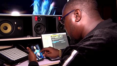 Nigerian producer pumps out AI-powered Afrobeats