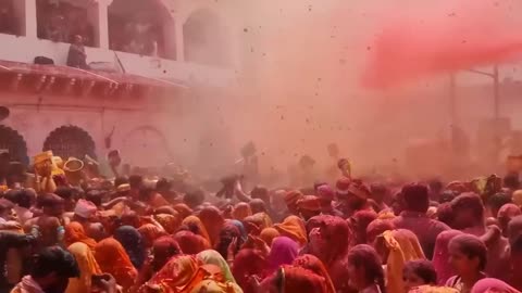 Vrindawan holi celebration