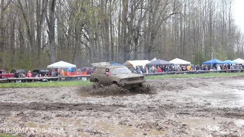 MUD Drivers - Mud Trucks Mud Runners in Mud Bogging Event 4x4 Girls Having Fun