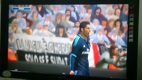 Ronaldo free kick in pes 2017