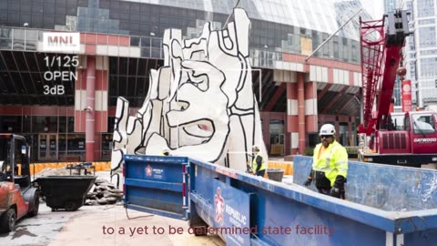 Giant sculpture to be moved from Thompson Center by end of April