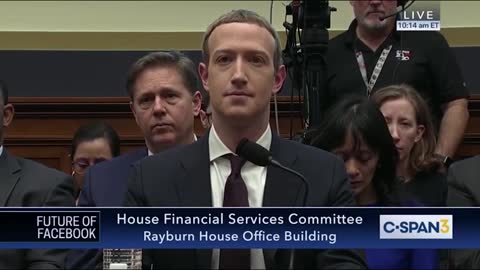 Democrat Maxine Waters lights into Mark Zuckerberg