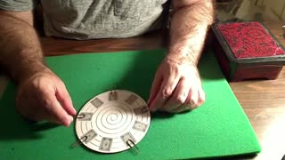 Poker Magic Trick..Lucky Disc Portable Poker