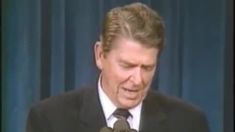 Reagan Tells Soviet Jokes