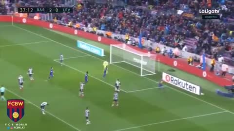 Golazo de Suarez vs Levante